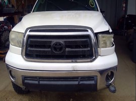 2013 TOYOTA TUNDRA, SR5 MODEL, CREW CAB, 5.7L, AT, 2WD,  Z25208